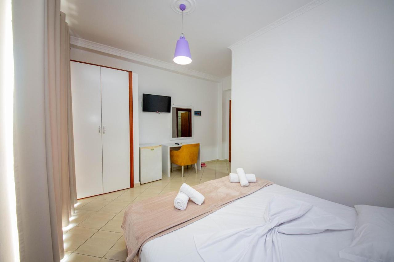 Hotel Keliani Sarandë Eksteriør billede